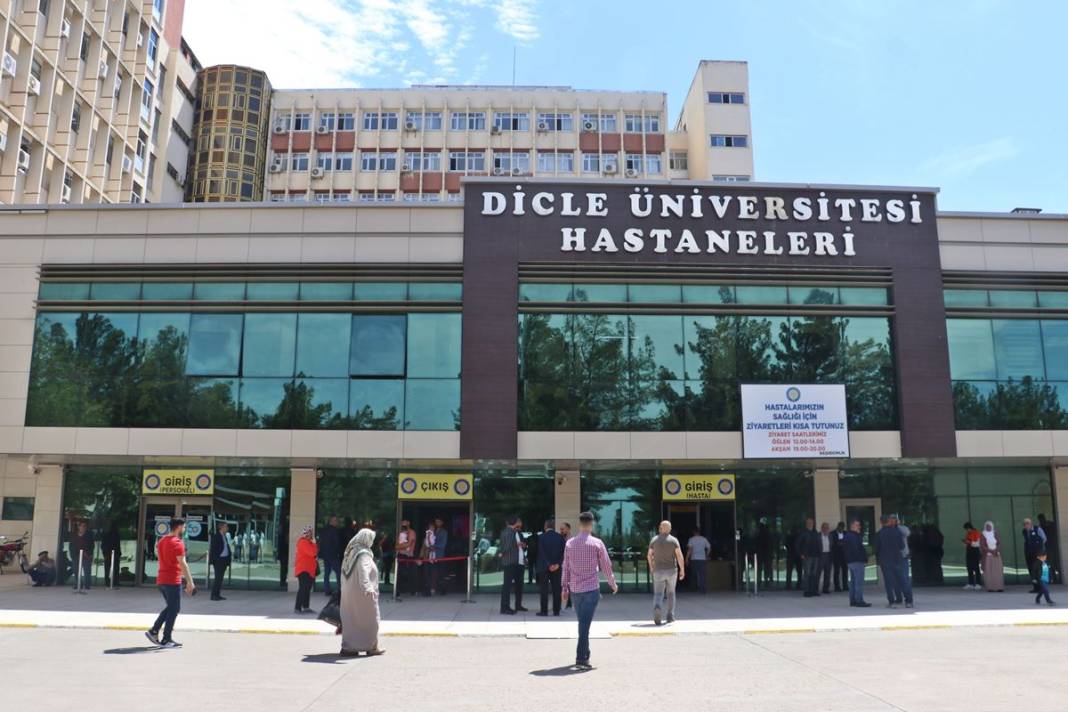 14 ay boyunca kabız olan adam, hayatının şokunu yaşadı! Her şey hastanede ortaya çıktı 7